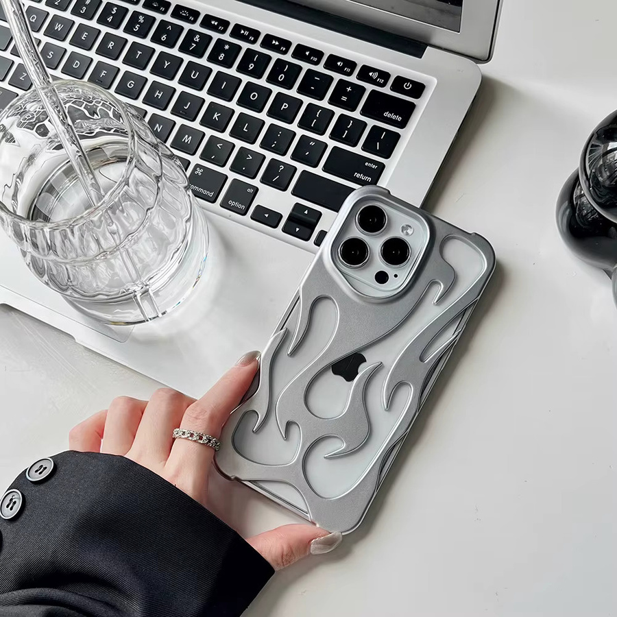 Ojeleye Silikon-Telefonhülle mit Flammenmuster für iPhone 16 15 14 13 12 11 Pro Max in Silber mit Wärmeableitung - Bild 3