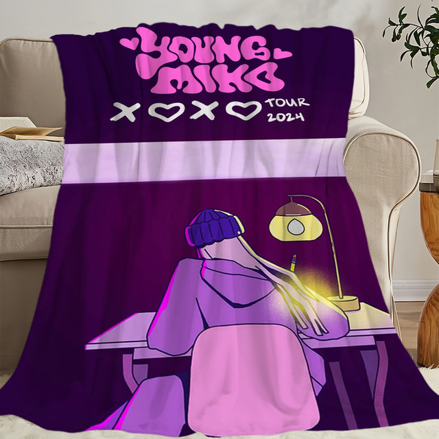 Singer Young Miko Atts Plüschdecke in Lila, weiche und warme Kuscheldecke aus Polyester für Erwachsene - Bild 1