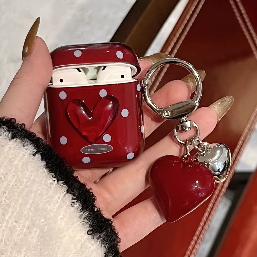 Meetsweet Schutzhülle für AirPods und AirPods Pro mit 3D Red Love Heart Design und Schlüsselanhänger, Farbe: Rot - Bild 5