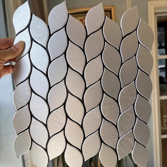 Libertas Blatt Mosaik Wandaufkleber Selbstklebend Gold Abstrakt aus Metall und Kunststoff Wasserdicht für Küche und Badezimmer - Bild 1