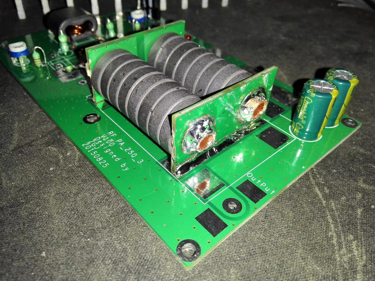 HF-Leistungsverstärker Kit 180W für 3-15MHz Kurzwellen-Radiosender in Grün - Bild 2