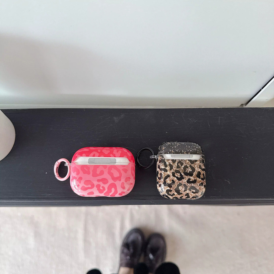 Glänzende Apple AirPods Schutzhülle mit Leopardenmuster in Pink und Multicolour für AirPods 1, 2, 3, 4 und Pro 2 - Bild 3