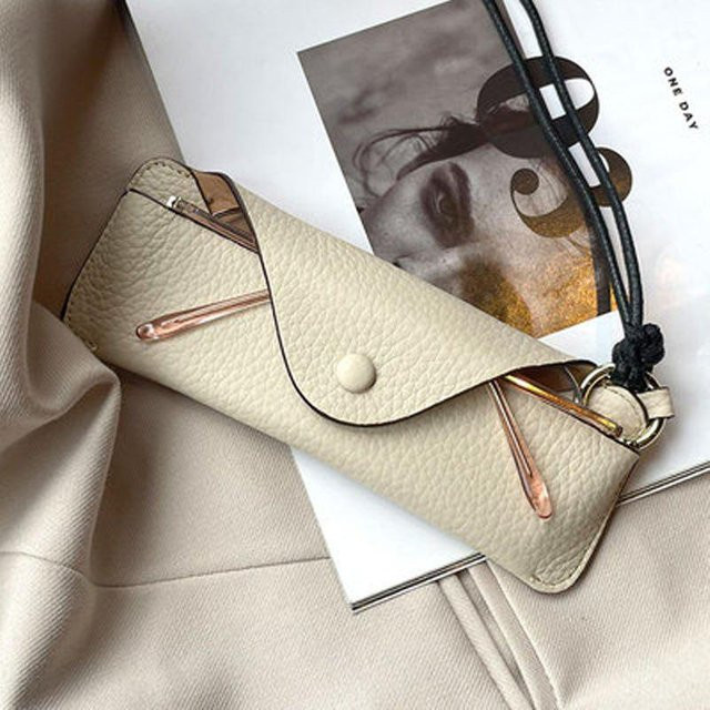 Wucifang Jewelry Brillenetui Leder, beige - Bild 1