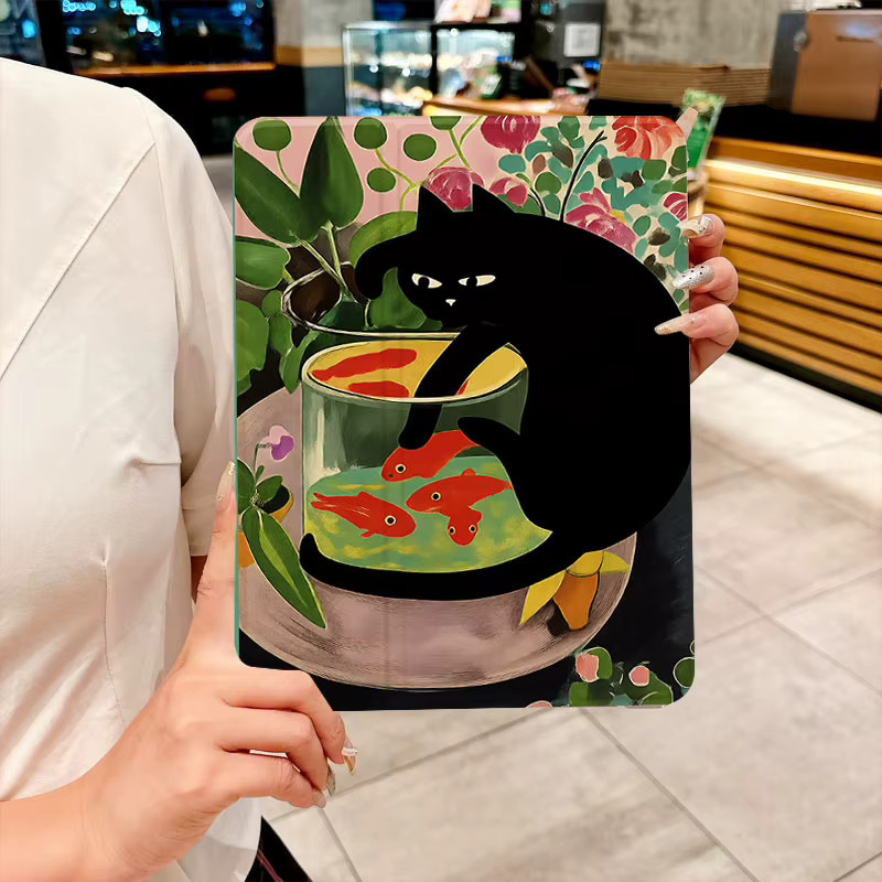 Apple iPad Pro und iPad Air Schutzhülle mit Katzen-Fisch-Motiv in Transparent oder Multicolour - Bild 2