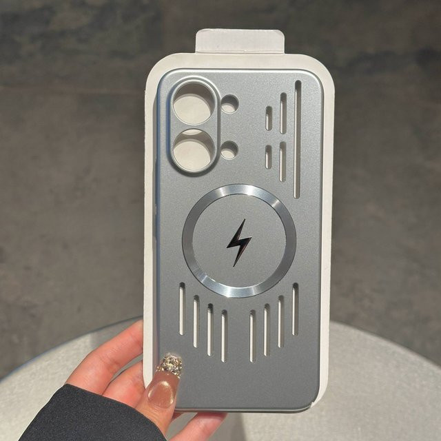 Magnetische Schutzhülle für POCO X8 Pro Max mit Wärmeableitung aus Aluminium und Objektivschutz in Gold oder Silber - Bild 1
