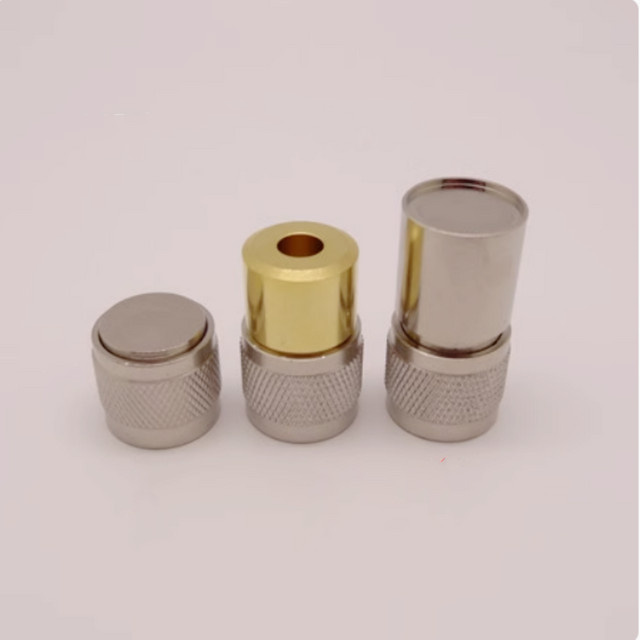 N-Stecker-Kalibrierungssatz mit Instrumententestanschluss und 5 W Kurzschlusslast in Silber - Bild 1