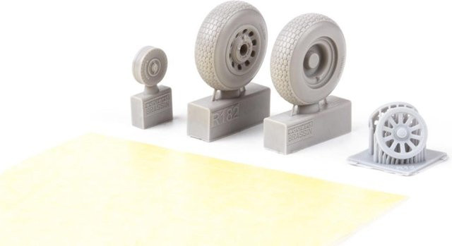Eduard P-51B/C - Wheels block tread 2 - Bild 1