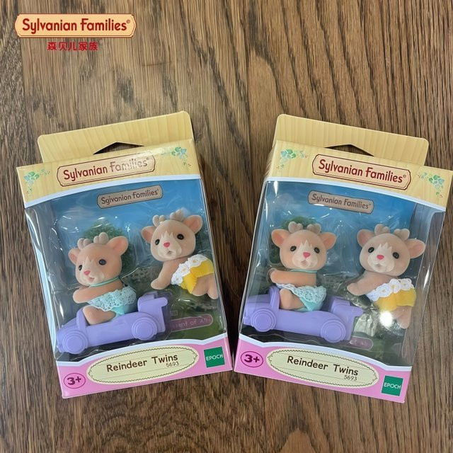 Sylvanian Families Rentier Zwillinge Anzug, Spielzeugfigur, ab 3 Jahren - Bild 1