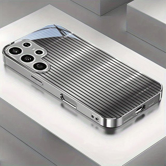 Stoßfeste Samsung Galaxy S23 Ultra Handyhülle aus galvanisiertem Glas und TPU in Silber - Bild 1