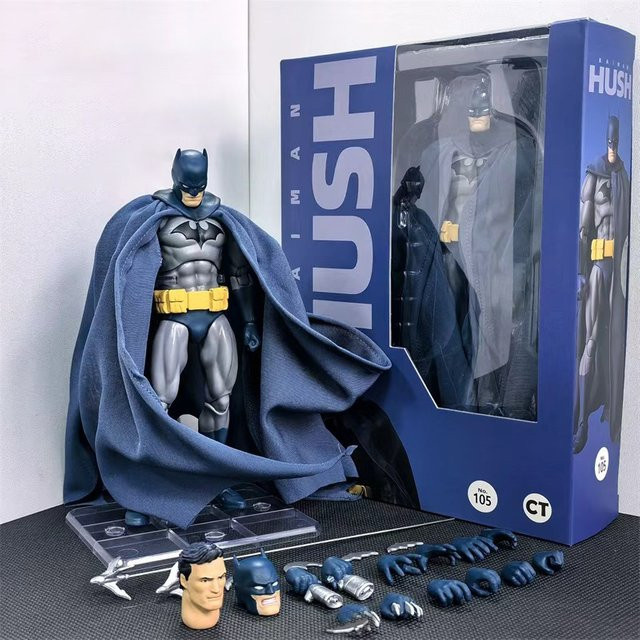Bandai DC Batman Hush Blue Version Mafex 105, Actionfigur, ab 14 Jahren - Bild 1