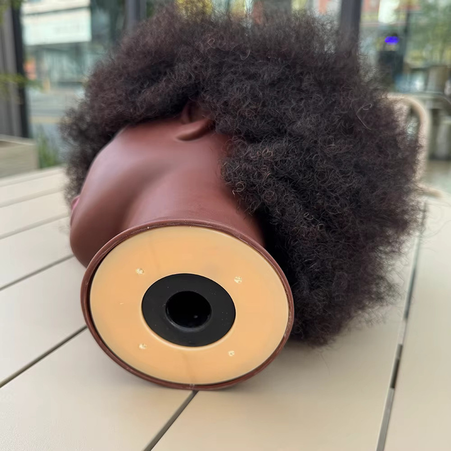 Afrikanischer Schaufensterpuppenkopf mit Echthaar und Ständer, lockig - Bild 5