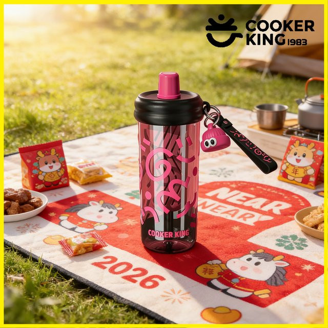 COOKER KING Graffiti-Strohhalmbecher aus Tritan und PP in Schwarz oder Pink, 650 ml - Bild 1