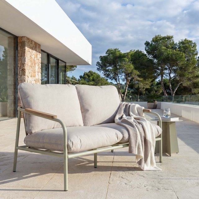 MCW Aluminium-Gartenbank O11 Outdoor 2-Sitzer mit Olefin-Stoff in Hellgrün und beigen Polstern, Breite: 125 cm - Bild 1