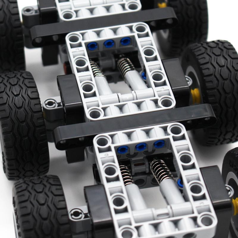 Yiran toy 6-rädriger Anhänger Bausatz Mini Drei-Achsen Fahrgestell Bausteine ab 14 Jahren - Bild 4