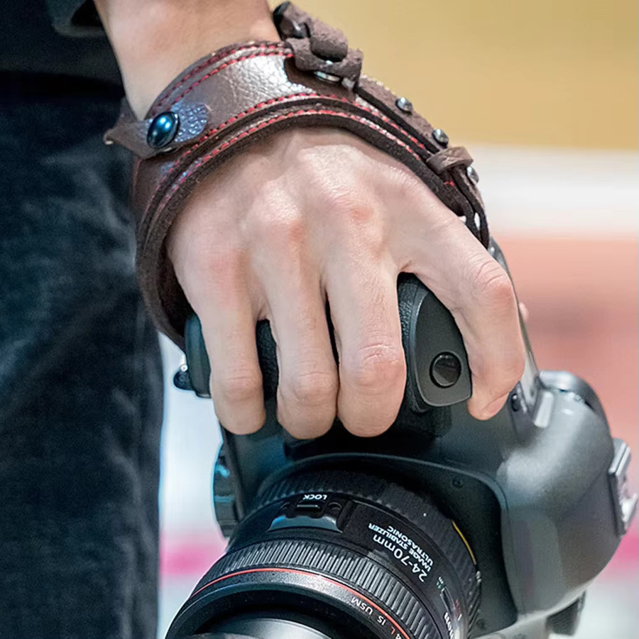 Wsellda Leder-Kamera-Handschlaufe für Spiegelreflexkamera in Schwarz, ergonomisch und wasserdicht mit doppeltem Verschluss - Bild 4