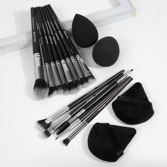 MAANGE Make-up-Pinsel-Set, 13-teilig, mit 4 Make-up-Schwämmen - Bild 1