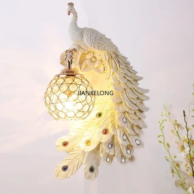 JIANKEXING Retro Pfau Wandleuchte in Gold inklusive Glühbirne für Wohnzimmer, Schlafzimmer und Restaurant - Bild 1