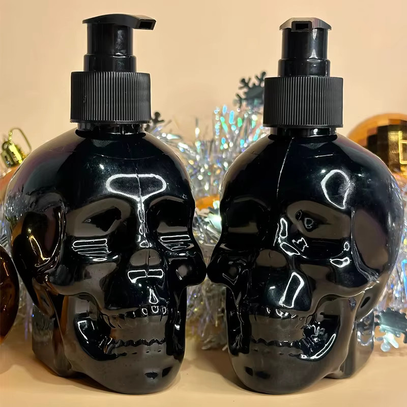 Kreativer Schädel Seifenspender mit Pumpe, nachfüllbare Flasche für Handseife oder Lotion, transparent/schwarz, 350 ml - Bild 4