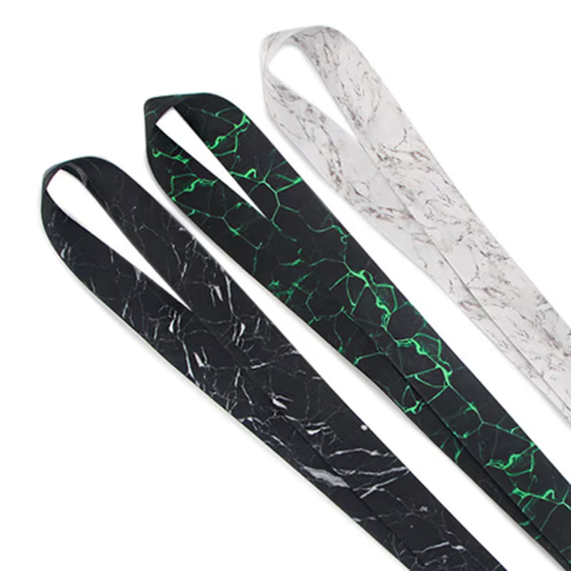 Multicolor Lanyard als Schlüsselbund-Gurt und Handy-Charm mit Seil für ID-Karten und Schlüssel - Bild 5