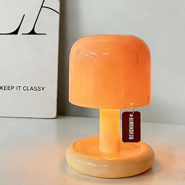KDULIT Wiederaufladbare Sonnenuntergang-Projektions-Nachtlicht Mini-LED-Tischlampe für stimmungsvolle Atmosphäre in Schlafzimmer und Bar - Bild 1