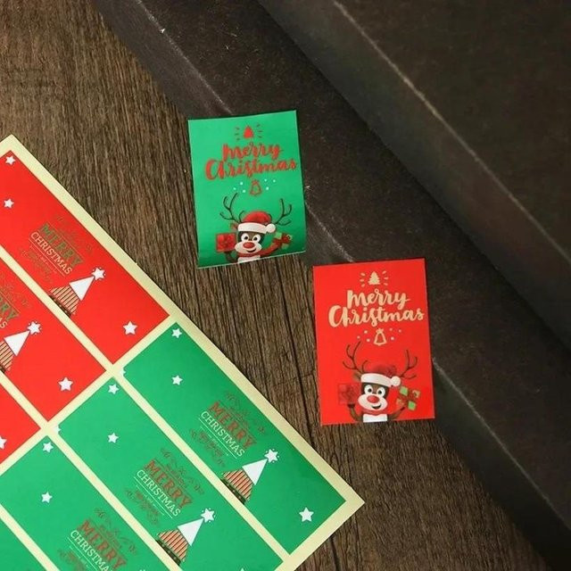 Weihnachtsaufkleber Set für Geschenkboxen und Party-Etiketten in Mehrfarbig - Bild 1