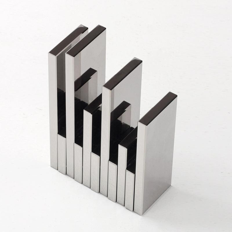 Kristallkunst Buchstützen mit geometrischen Ornamenten für Wohnzimmer, Büro und Hotel, B/H/T: 20,0 x 13,5 x 6,0 cm - Bild 2