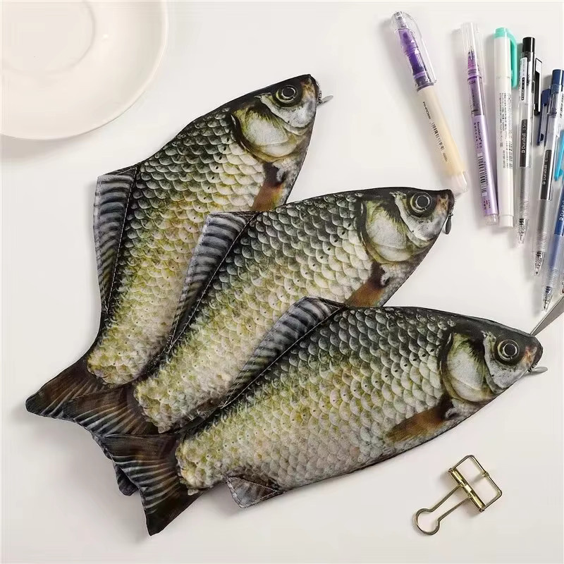 LUSQI Federmäppchen mit Fisch-Design als kreative Aufbewahrungstasche und Schreibwaren-Organizer in Multicolour - Bild 2