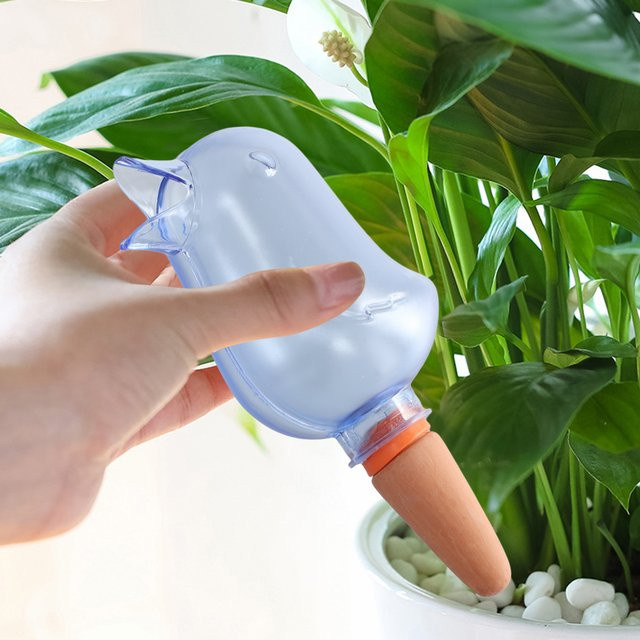 Automatisches Pflanzen-Tropfbewässerungssystem in Vogelform für Indoor und Outdoor Topfpflanzen, Rot - Bild 1