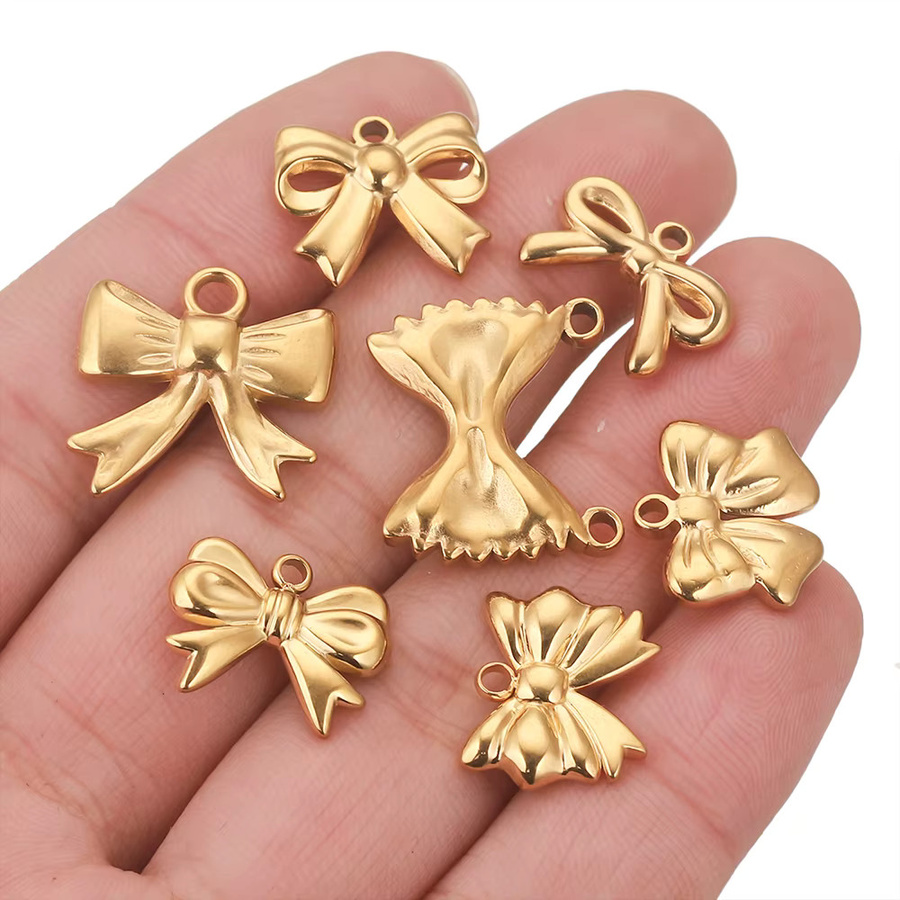 Serene Bliss Bogen-Charms, Edelstahl, Gold, Unisex - Bild 2