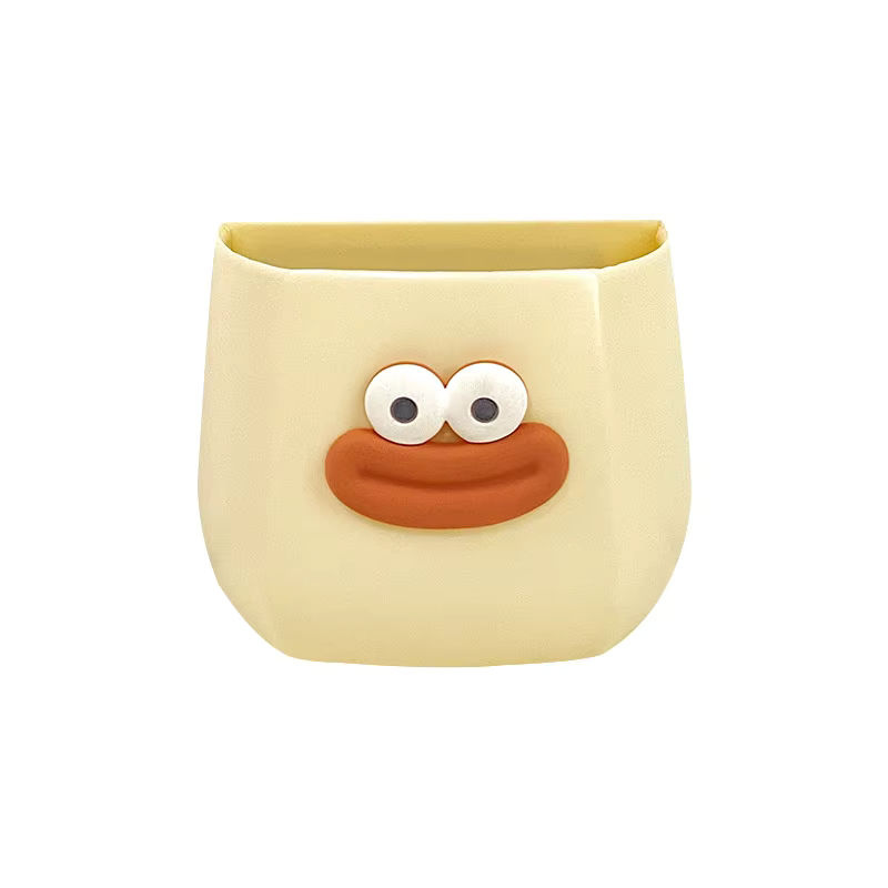 Kreative Desktop Aufbewahrungsbox aus Kunststoff als DIY Ornament und Stifthalter in Creme und Rot - Bild 4