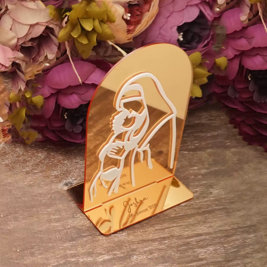 Personalisierter Acrylspiegel Jungfrau Maria von JEHOADDAN in Rose Gold und Transparent, Dekoratives Ornament mit individuellem Text für Taufe und Gebet, B/T/H: 15 x 15 x 15 cm - Bild 2