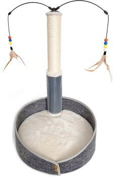Canadian Cat Company Kratzstamm Bella in Grau mit integriertem Spielzeug - Bild 1