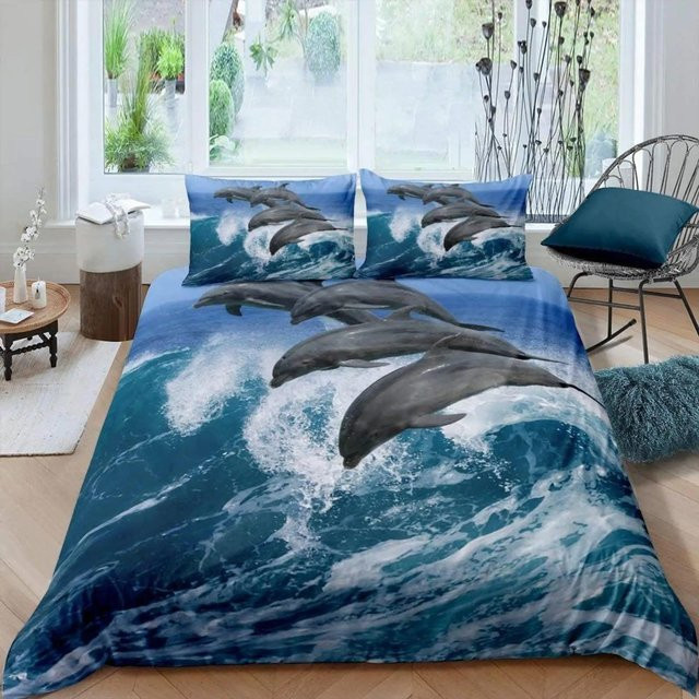 Bettwäsche-Set mit 3D-Delfin-Motiv in Blau von Your Warm Home, bestehend aus Bettbezug und Kissenbezügen aus Polyester, B/H: 173 x 218 cm, Kissen: 50 x 70 cm - Bild 1