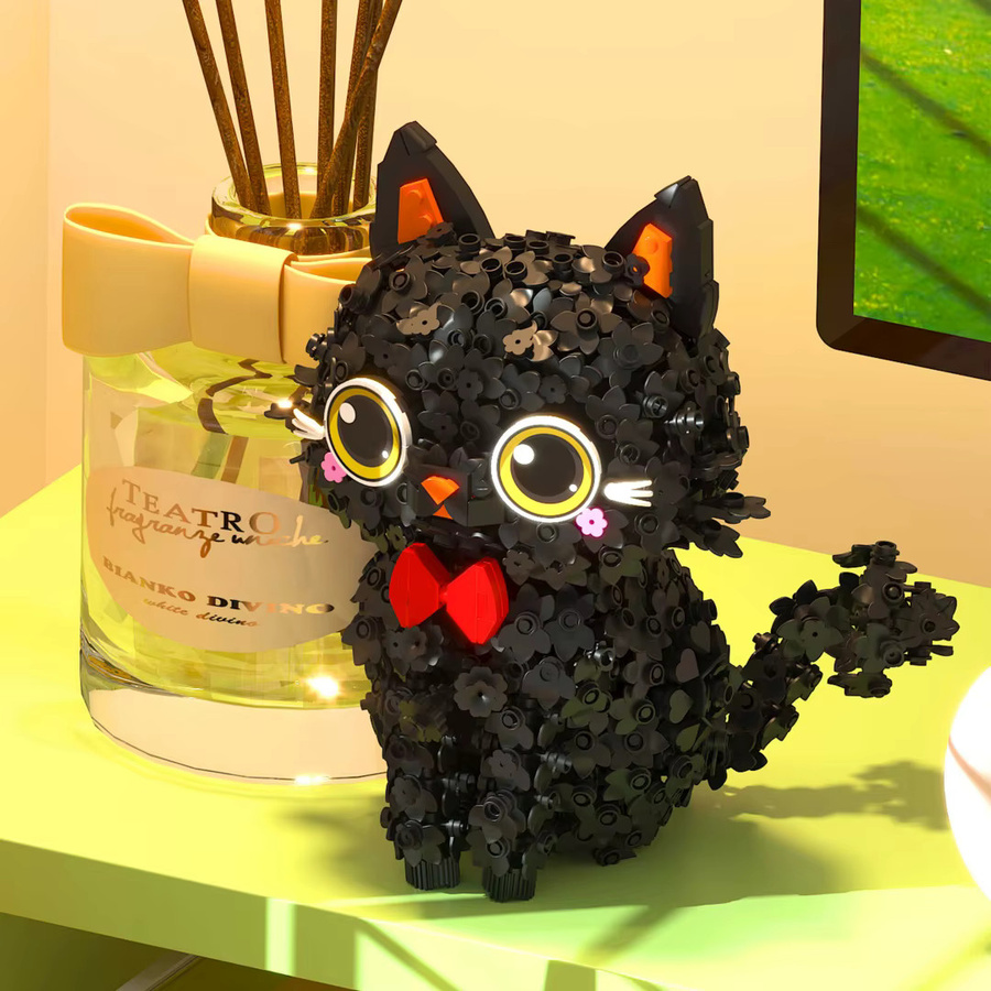 KNEW BUILT Mini-Baustein-Set Schwarze Katze mit Blütenblättern in Schwarz und Rosa/Pink aus Kunststoff - Bild 2