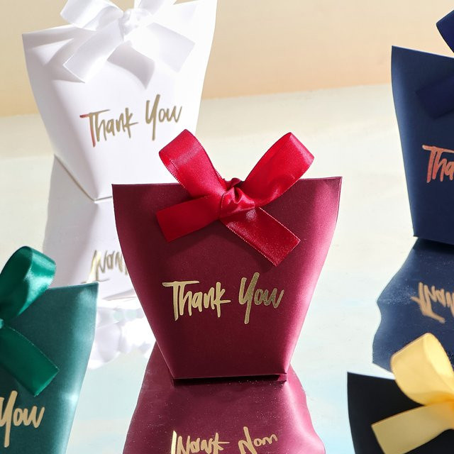 10er-Pack Dankeschön-Geschenkboxen aus Papier in Gold und Weiß für Süßigkeiten und Pralinen - Bild 1