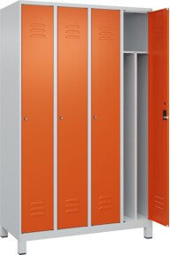 C+P Spind Classic PLUS Garderobenschrank mit 4 Abteilen, Füße, Zylinderschloss, 4 Garderobenhaken und mittiger Trennwand, Grau/Orange, H x B x T: 195 x 120 x 50 cm - Bild 1