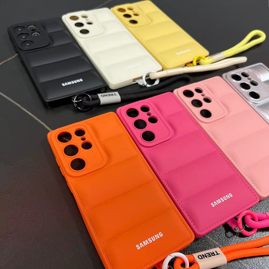 Samsung Handyhülle im Daunenjacken-Design mit Trageband für Galaxy S26 S25 S24 S23 S22 S21 S20 Ultra Plus FE in Schwarz - Bild 2