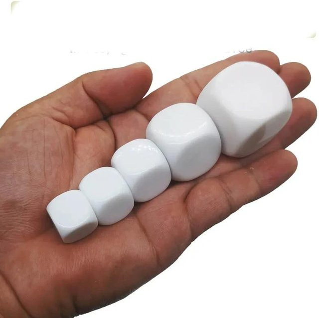 Binchi Outdoor Product Weiße Acryl Würfel mit Runder Ecke, 10-teiliges Set - Bild 1