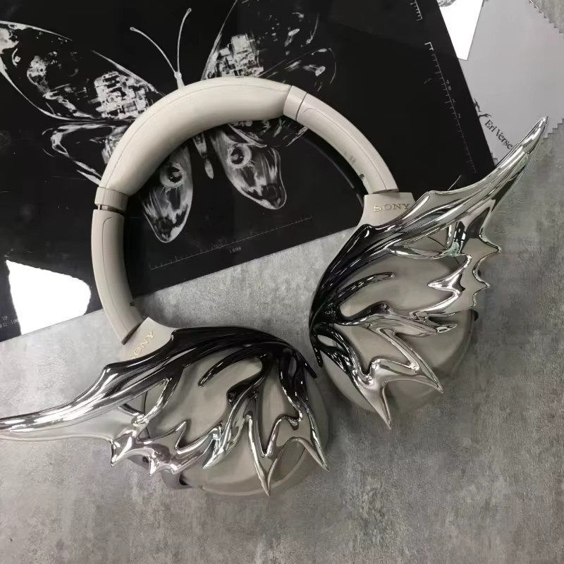 AirPods Max Kopfhörer-Hülle im Feenflügel-Design aus 3D-Druck in Silber - Bild 5