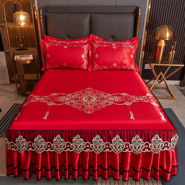 Bettwäsche-Set Super Six mit Bettrock und Kissenbezügen in Rot, Europäischer Stil mit Spitze und Stickerei, B/T: 150 x 200 cm - Bild 1