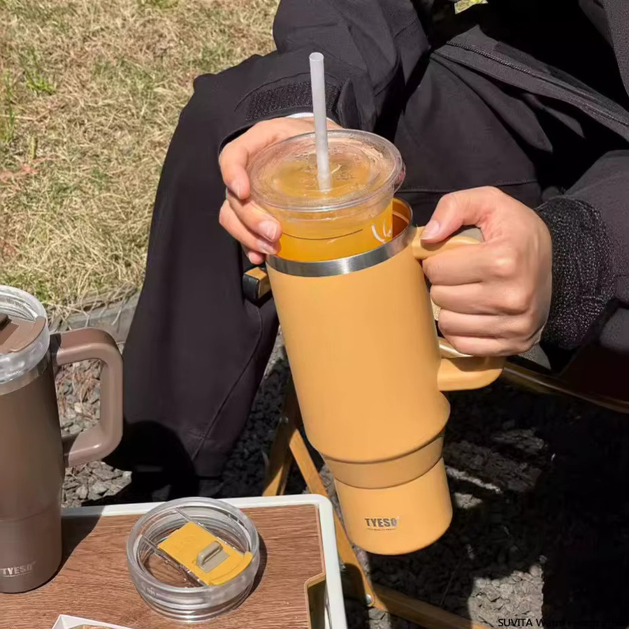 Tyeso Thermobecher aus Edelstahl mit Griff und Stroh, vakuumisoliertes Trinkgefäß für Heiß- und Kaltgetränke, Farbe: Rot, Volumen: 30oz/40oz - Bild 3