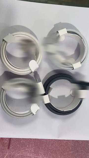 Apple Typ-C zu MagSafe 3 Adapterkabel für MacBook Air und Pro 14 und 16 Zoll (Modelle A2442, A2485, A2681) in Blau - Bild 1