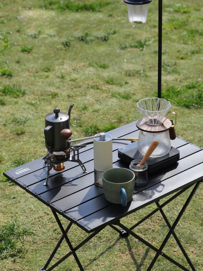 TARKA Ultraleichter Klappbarer Campingtisch aus Aluminium in Schwarz für Outdoor-Picknick und Grillen - Bild 5
