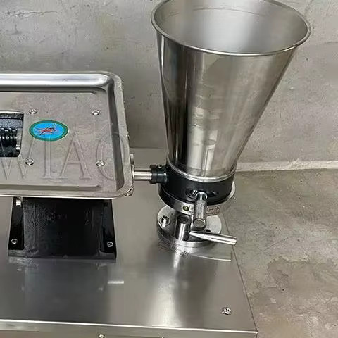 LEWIAO Automatische Teigtaschen-Maschine aus Edelstahl in Silber für Gyoza, Ravioli, Pelmeni und Empanadas - Bild 3