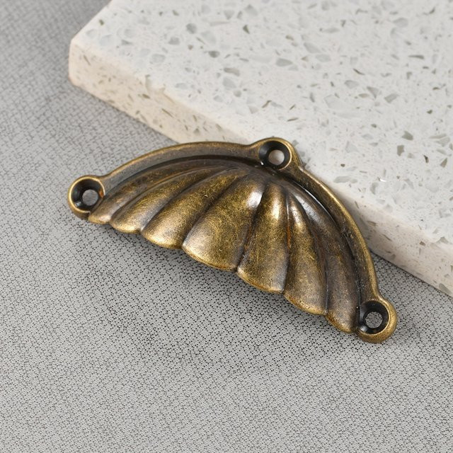 10 Stück Schubladengriffe in antiker Muschelform aus Metall in Gold und Braun, mattierte Oberfläche für Schränke und Möbel - Bild 1