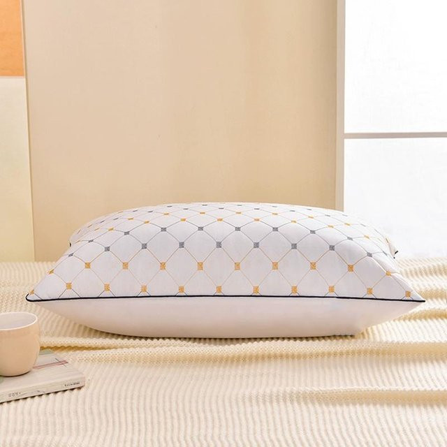 Weiches Samtkissen von Yiran bag in Weiß, waschbare Nackenstütze aus Mikrofaser für Schlafzimmer und Wohnzimmer - Bild 1