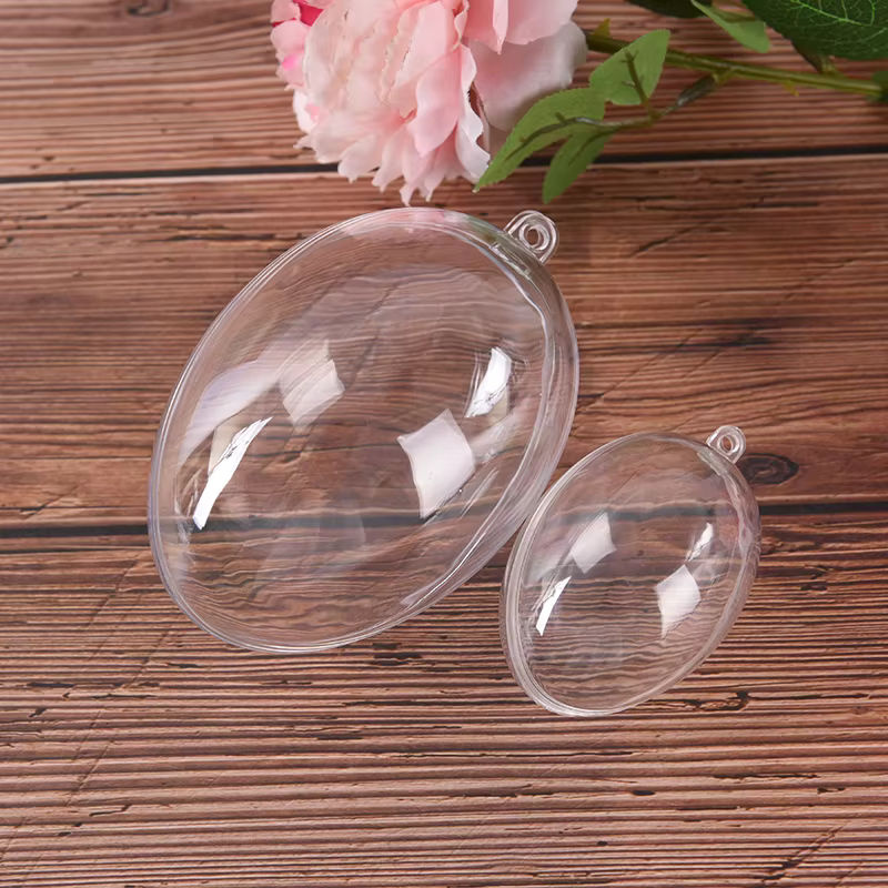 Transparente Kunststoffkugel als rundes Hängeornament für Hochzeit, Weihnachten und Neujahr - Bild 2