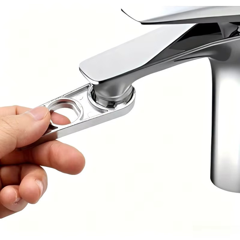 Wasserhahnschlüssel in Silber mit ergonomischem Griff zum Austausch von Luftbublern und zur Einstellung von Wasserbelüftern für Badezimmerarmaturen - Bild 3