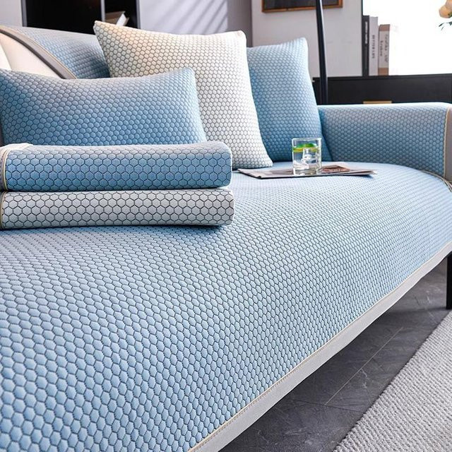 Binchi Outdoor Equipment Eisseide Sofaüberwurf Blau, rutschfeste kühlende Sofamatte für den Sommer, B/T/H: 240 x 110 cm - Bild 1