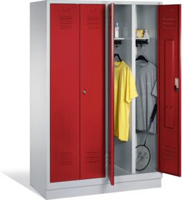 C+P Doppelspind Classic auf Sockel mit 4 Abteilen, Front Rubinrot, Korpus Lichtgrau, H: 180 cm, B: 119 cm, T: 50 cm - Bild 1